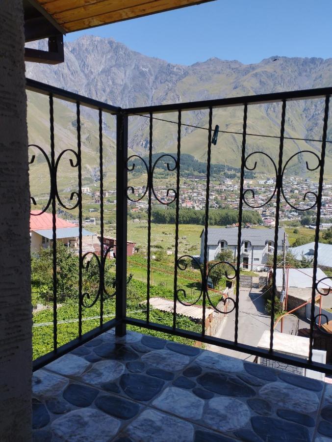 Kazbek View Hostel Kazbegi Exterior foto